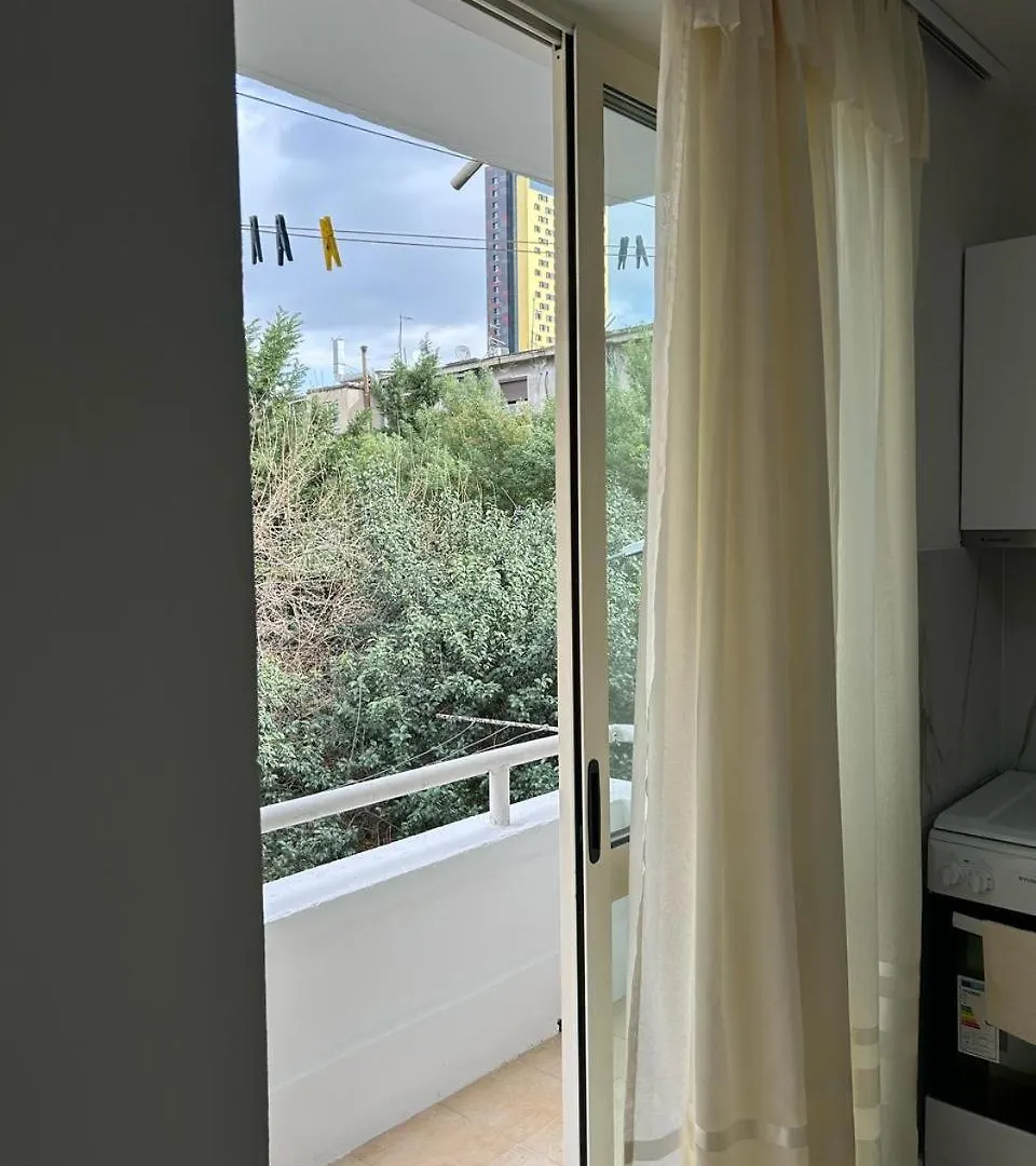 Cute Apartment At City Centre Tirana 0*,